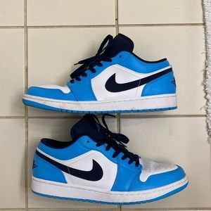 Jordan 1 Low UNC men’s size 12 GUC